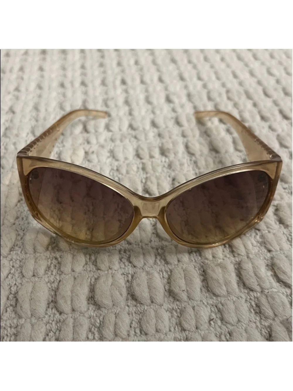 JLO by Jennifer Lopez Stylish Brown Sunglasses